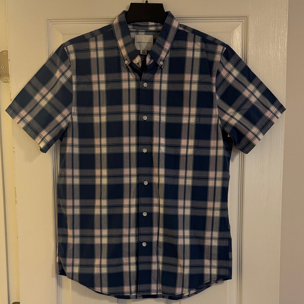 Men’s American Eagle Outfitters Plaid Short-Sleeve Shirt